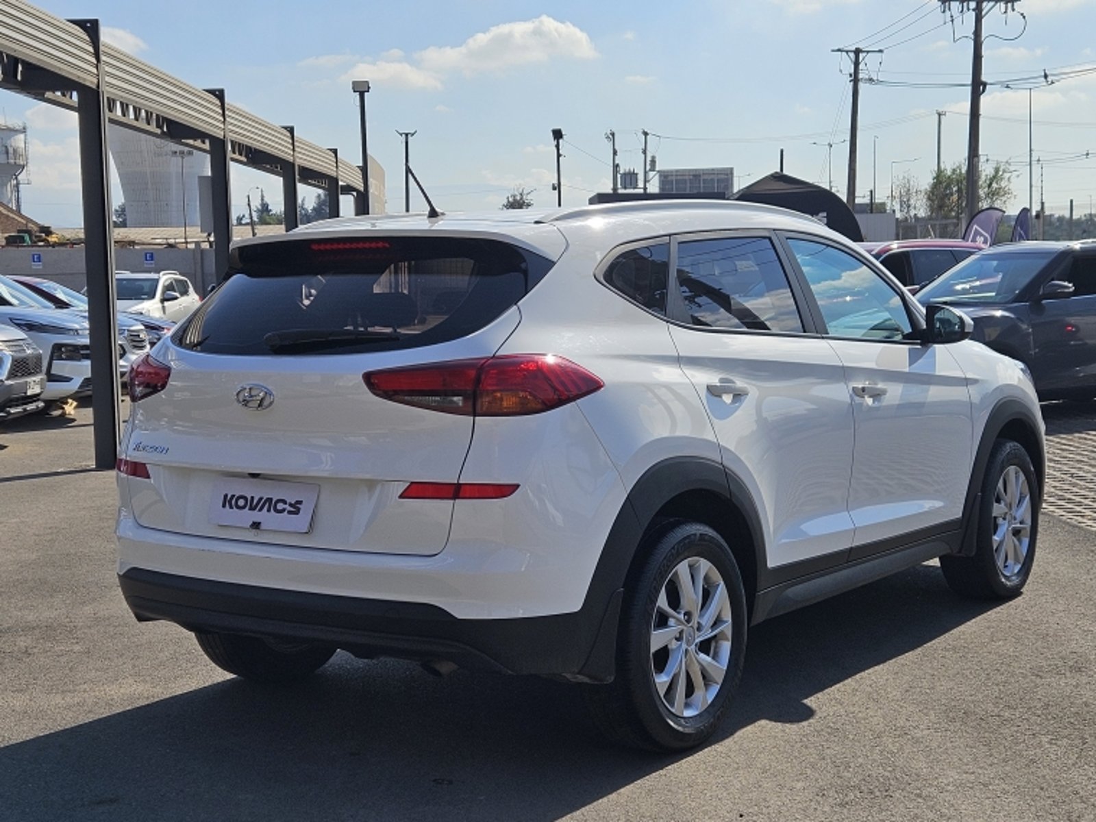 HYUNDAI TUCSON PLUS 6AT 2021 - Imagen 4 de 20