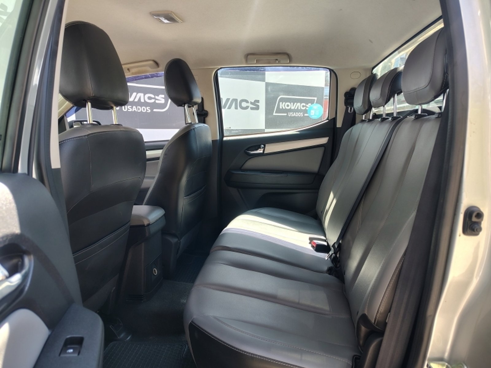 CHEVROLET COLORADO 2.8 LTZ AT 4X4 DIESEL 2023 - Imagen 8 de 20
