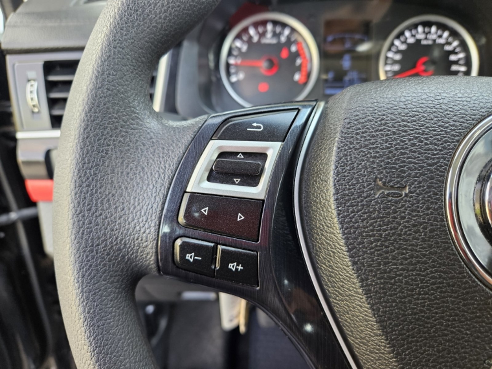 Dongfeng JOYEAR 1.6 LUXURY MT SX5 2022 - Imagen 16 de 18