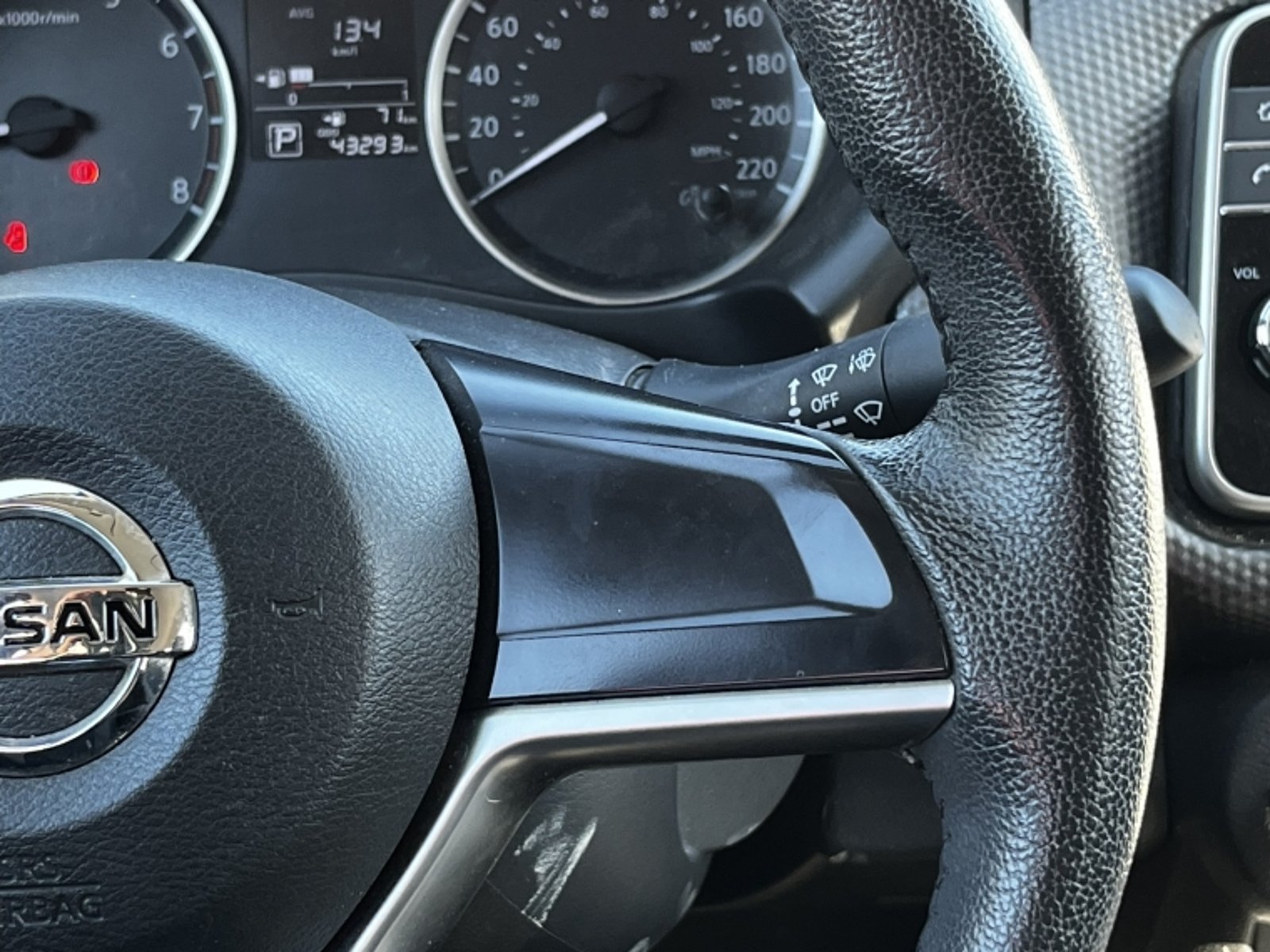NISSAN KICKS ADVANCE CVT 2019 - Imagen 18 de 20
