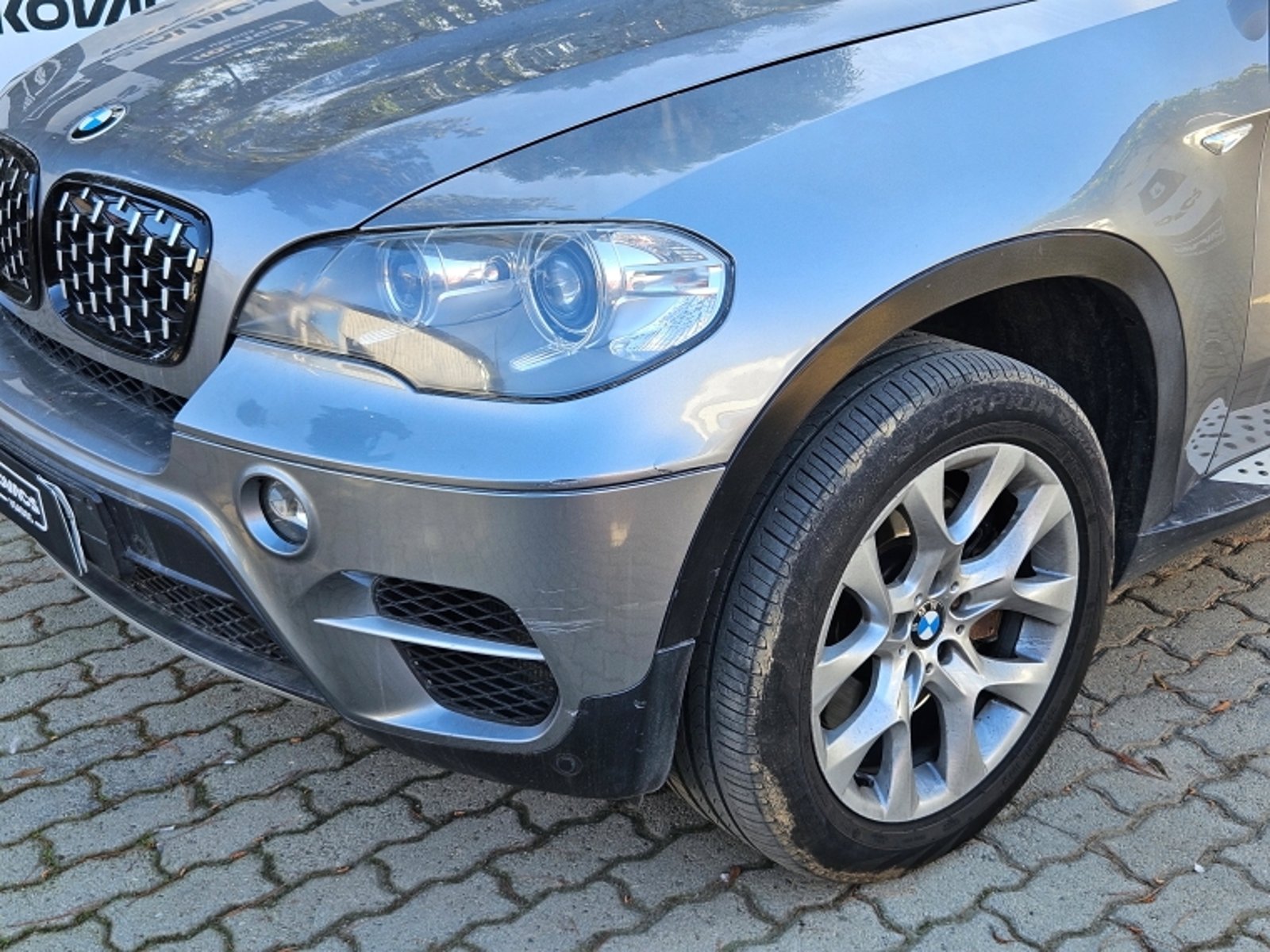 BMW X5 XDRIVE 4.4 TWIN TURBO 2012 - Foto 2 de 14