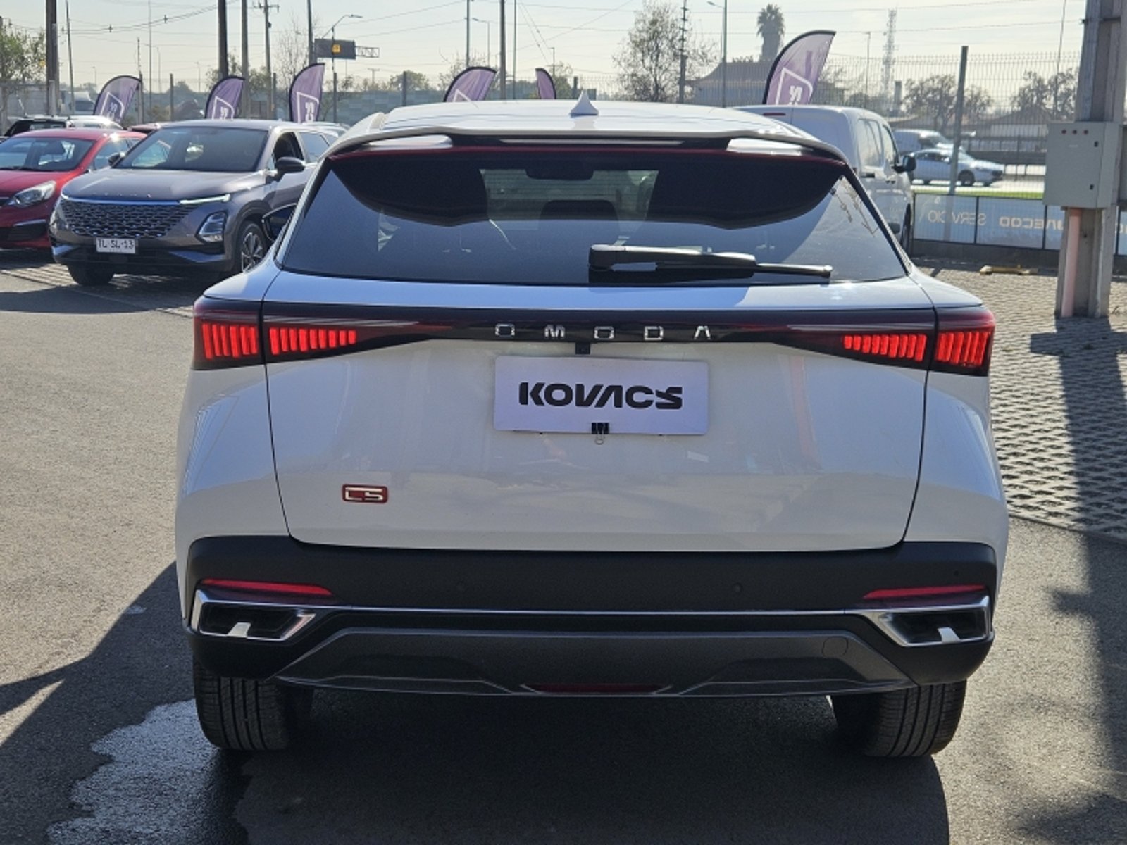 OMODA C5 LUXURY AT 1.5T 2024 - Foto 5 de 20