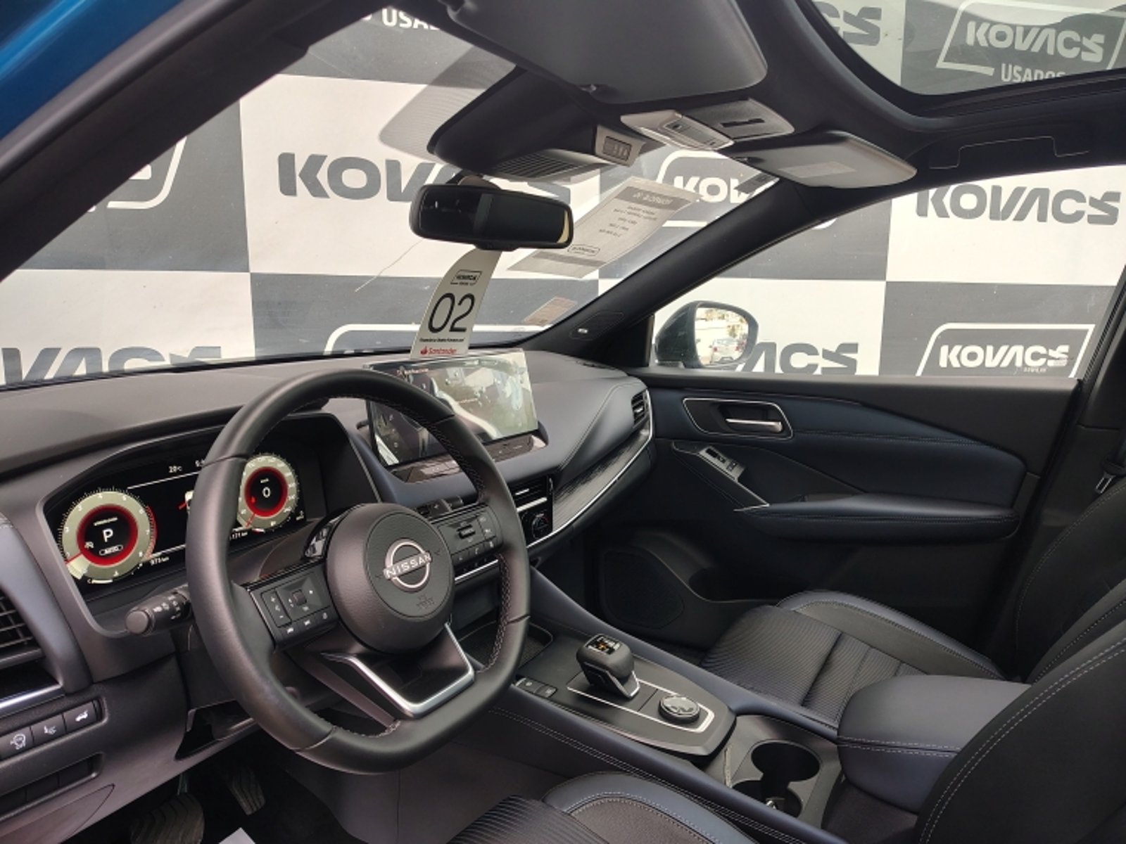 NISSAN QASHQAI 1.3T EXCLUSIVE 4X4 2025 - Imagen 13 de 20