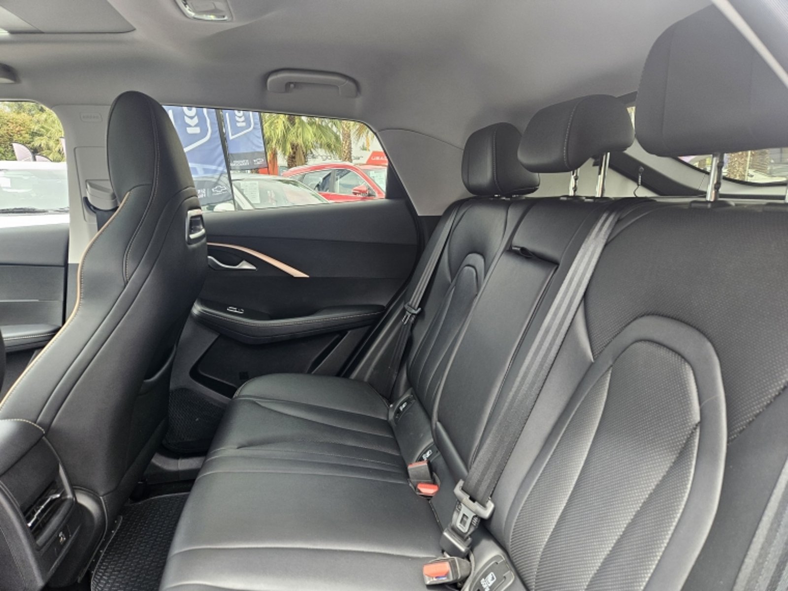 OMODA C5 LUXURY 1.5T AUT 2024 - Imagen 8 de 20