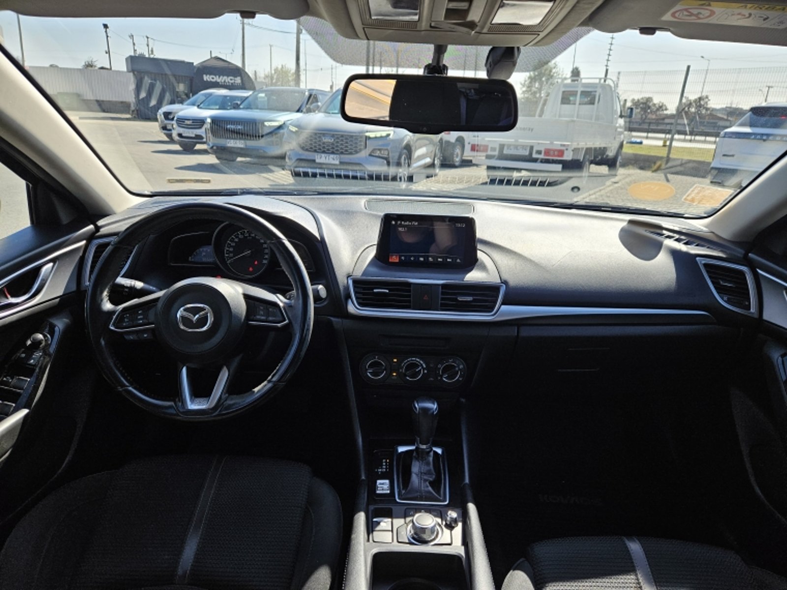 MAZDA 3 SPORT V SR AT 2.0 2019 - Imagen 9 de 20