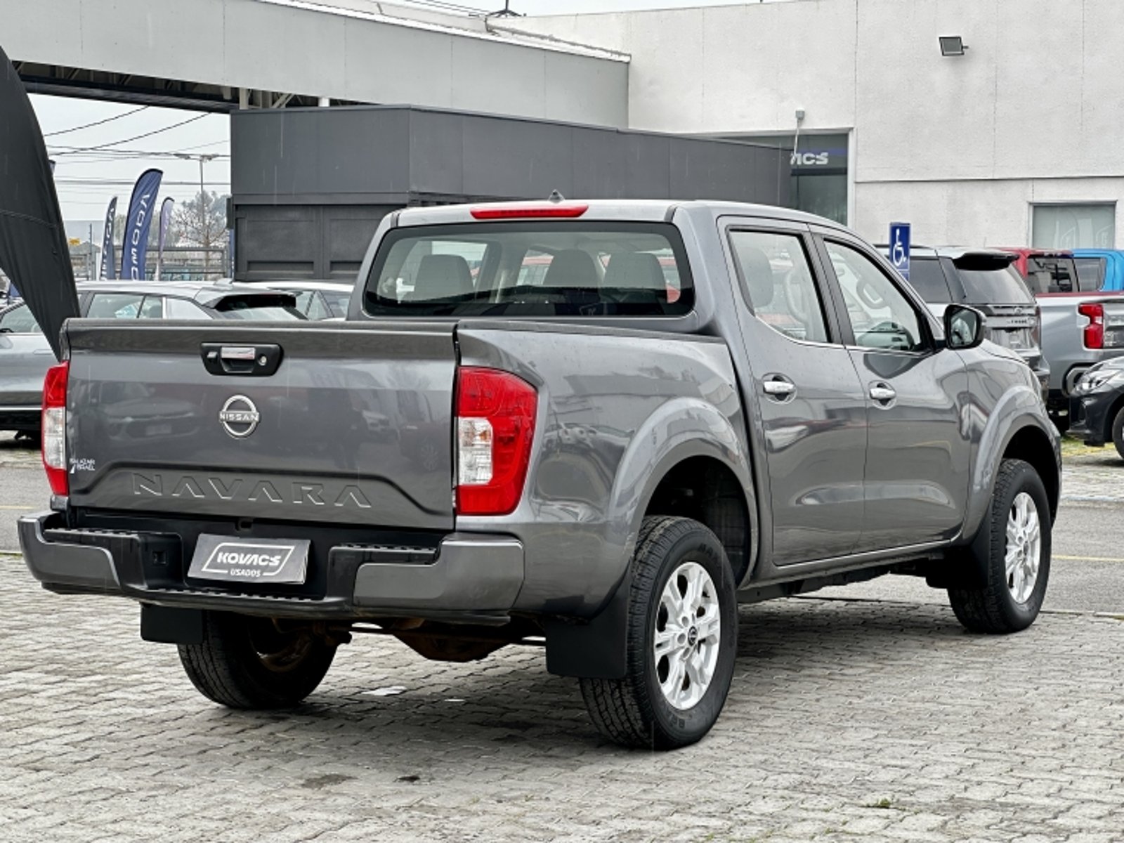 Nissan NAVARA 2.3 DC SE MT 4X2 DIESEL 2023 - Foto 5 de 18