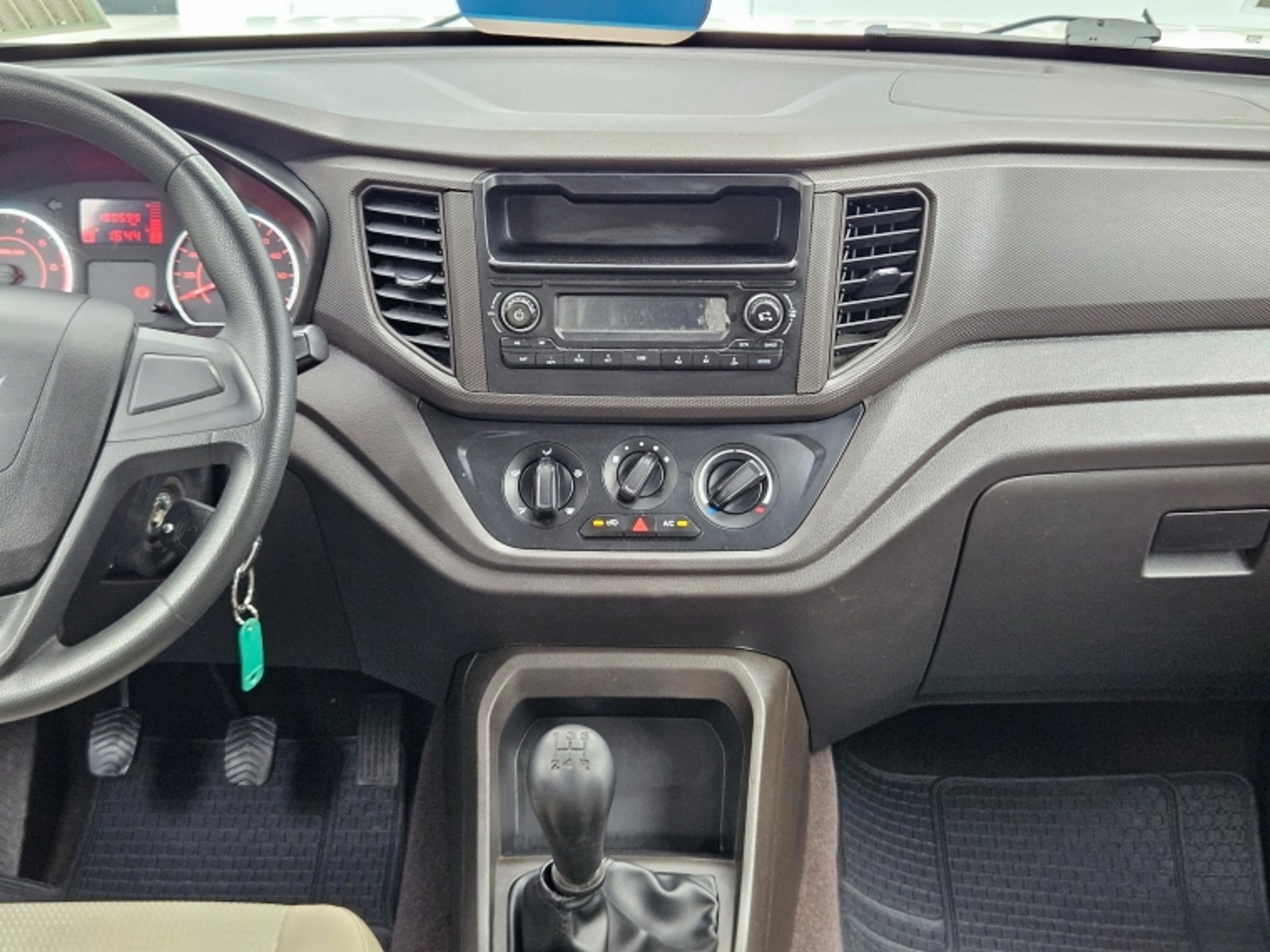 Chevrolet N400 1.5 MAX AC MT 2023 - Imagen 10 de 16