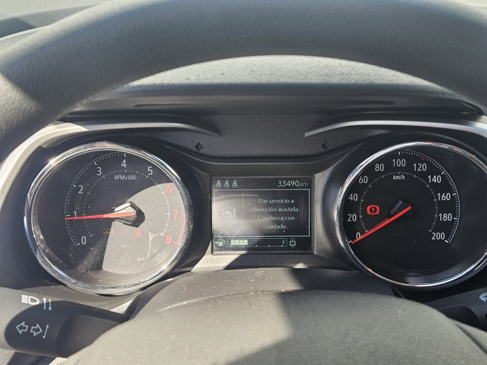 CHEVROLET TRACKER LS MT 2023 - Imagen 17 de 20