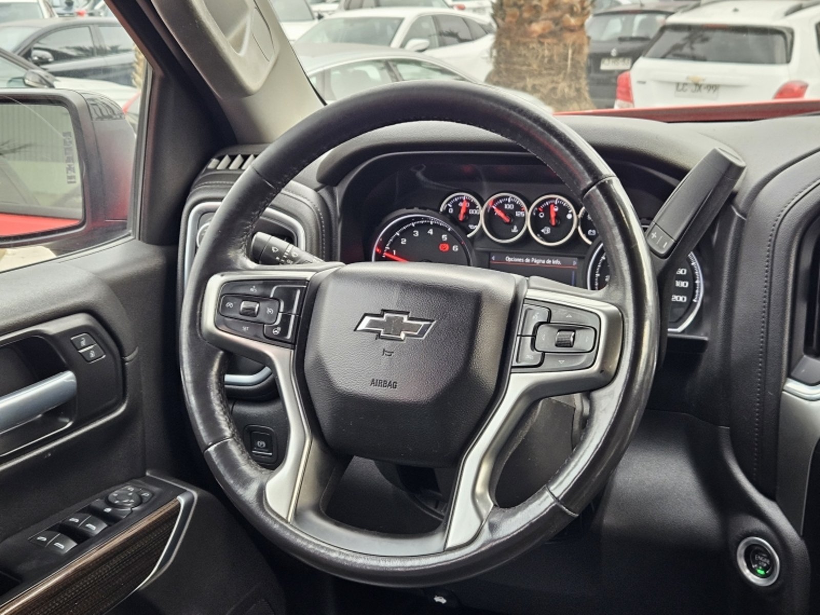 Chevrolet SILVERADO 5.3 CC LT TRAILBOSS Z71 AT 4X4 2021 - Imagen 10 de 20