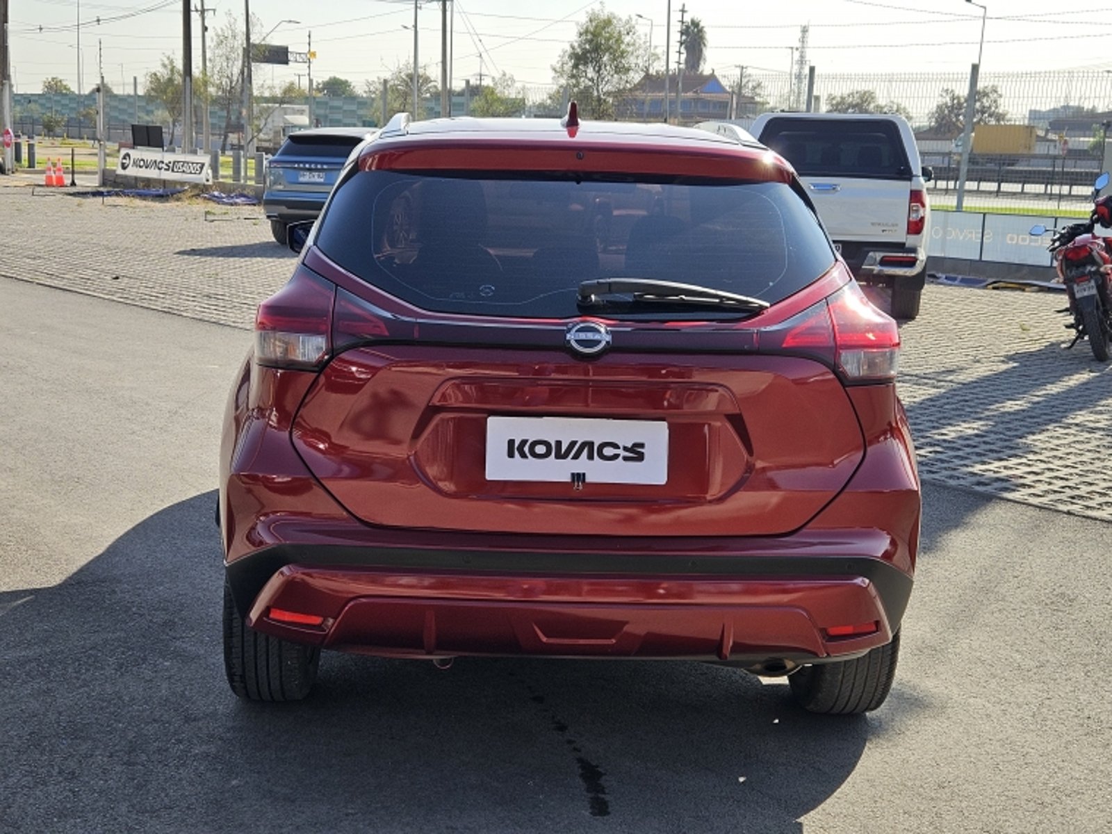 NISSAN KICKS 1.6 SENSE MT 2023 - Imagen 5 de 20