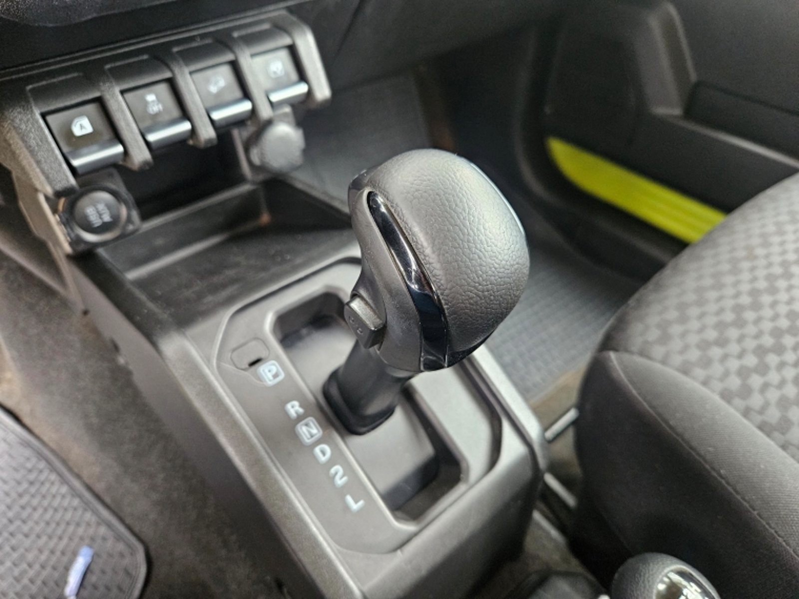 Suzuki JIMNY 1.5 GLX AT 4X4 2020 - Imagen 12 de 18