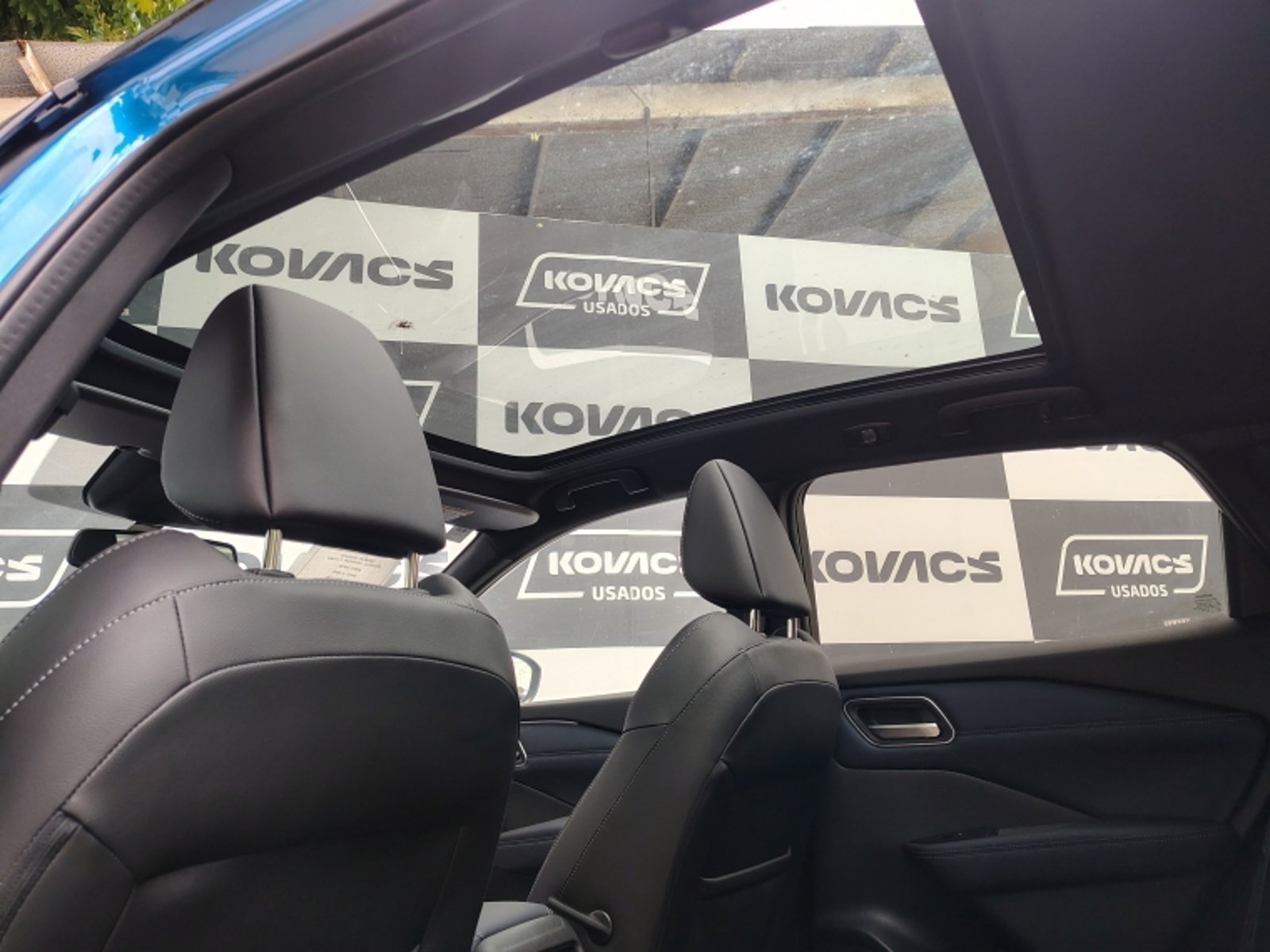 NISSAN QASHQAI 1.3T EXCLUSIVE 4X4 2025 - Imagen 9 de 20