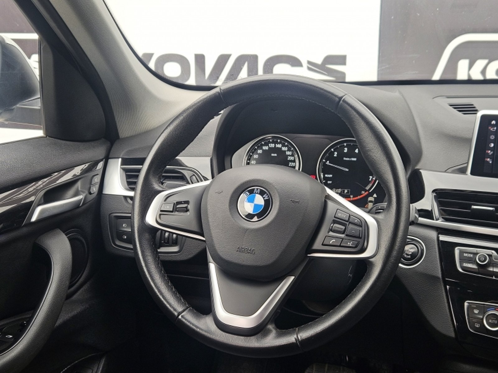 BMW X1 1.5 SDRIVE18I COMFORT AT 2022 - Imagen 10 de 20