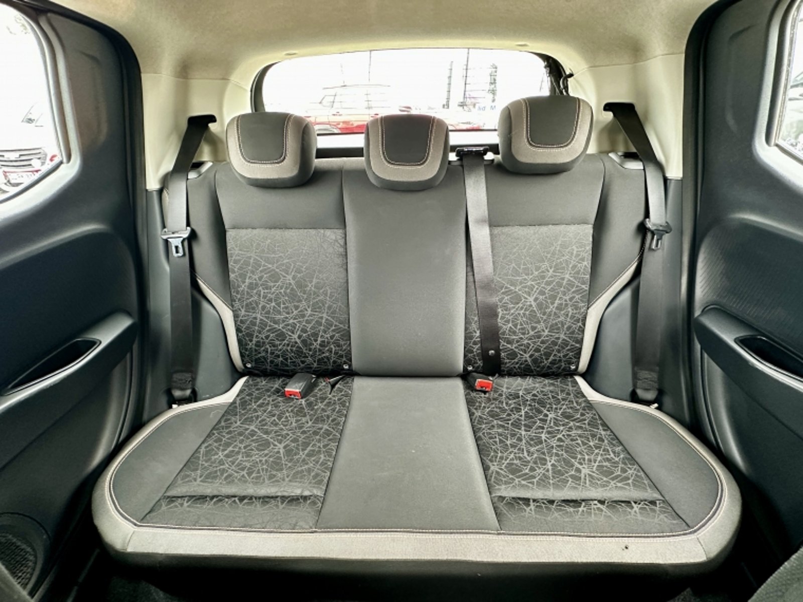 FIAT MOBI 1.0 TREKKING MT 2021 - Imagen 17 de 18