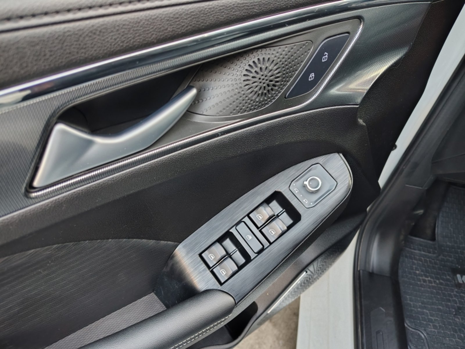 HAVAL JOLION 1.5  ELITE  MT 2024 - Imagen 13 de 20