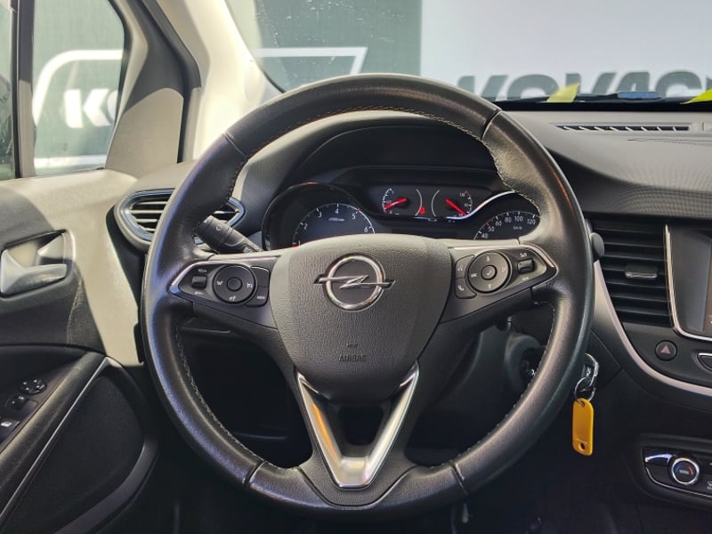 Opel CROSSLAND 1.2T EDITION AT 2024 - Imagen 11 de 19