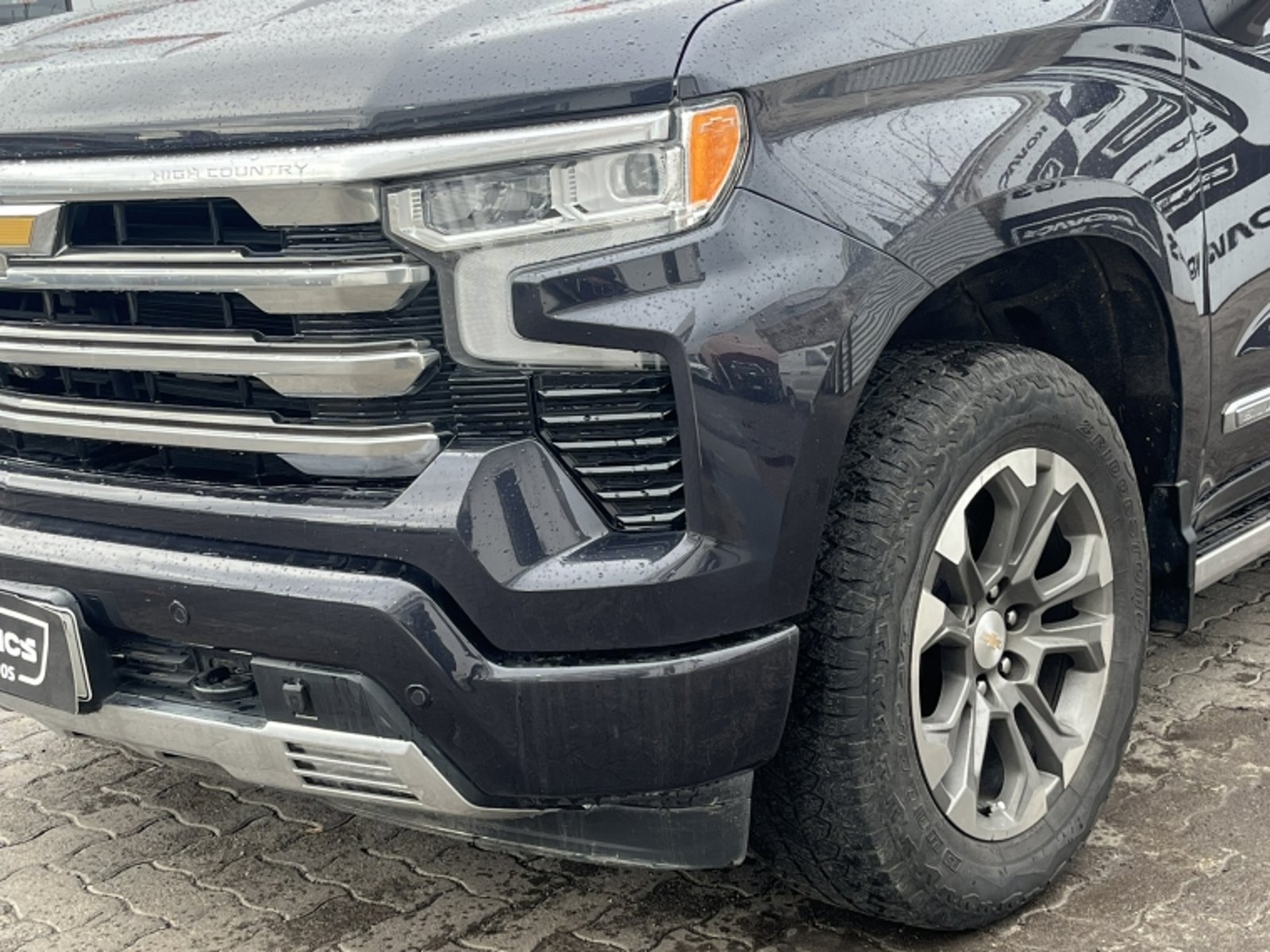 Chevrolet SILVERADO 3.0 TD HIGH COUNTRY AT 4X4 DIESEL 2023 - Imagen 8 de 20