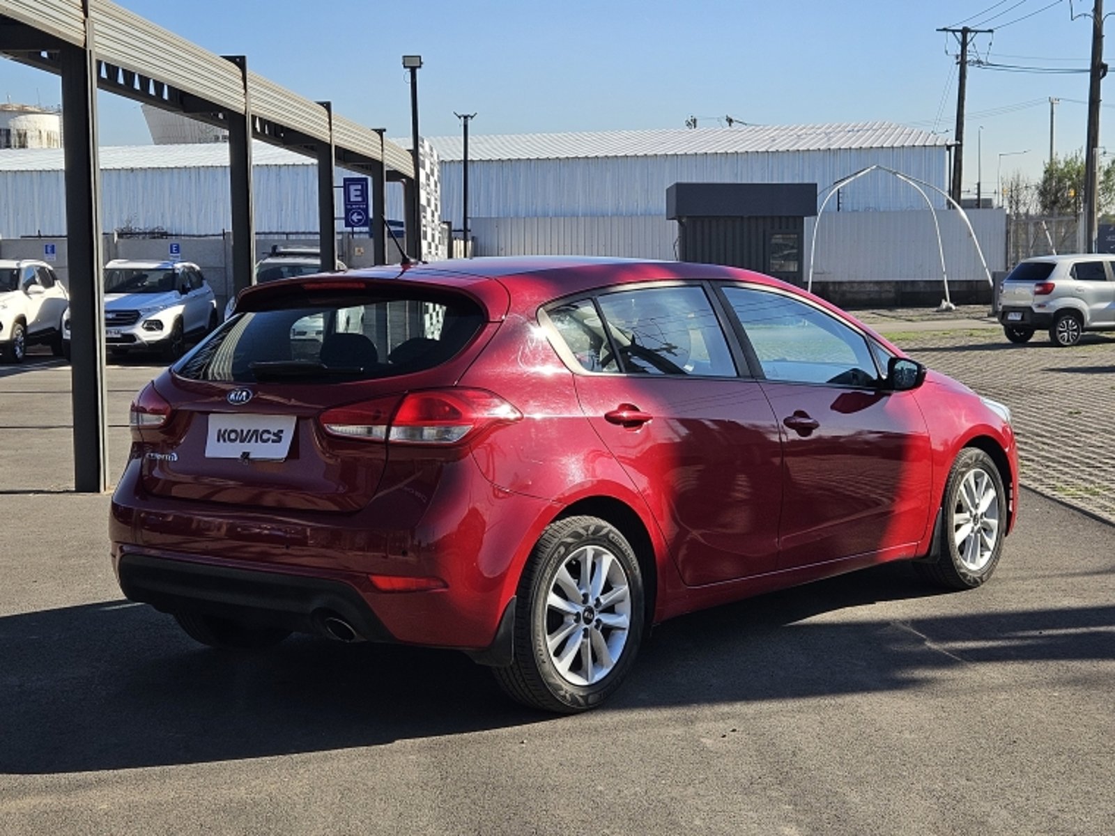 Kia CERATO 5 5 EX MT 1.6 2019 - Imagen 4 de 18