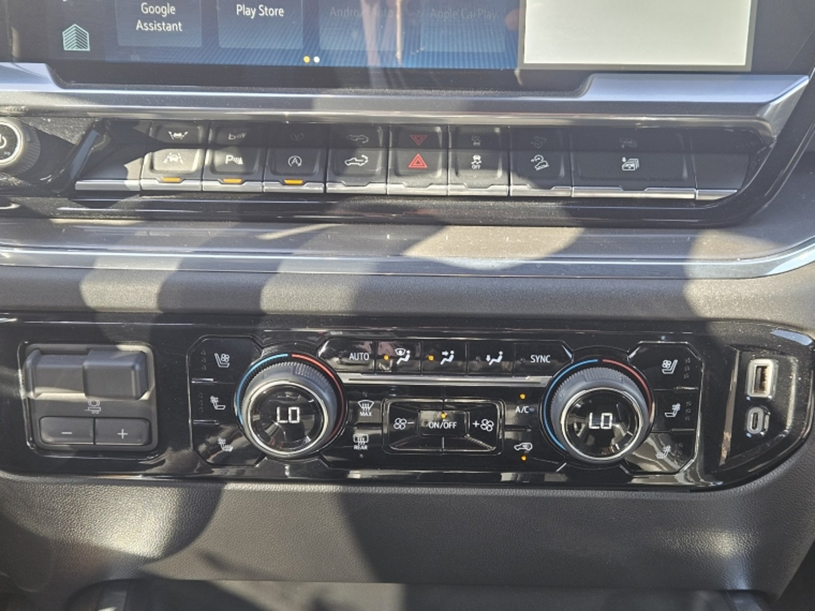 CHEVROLET SILVERADO SILVERADO 4X4 3.0L AUT 2024 - Imagen 13 de 20