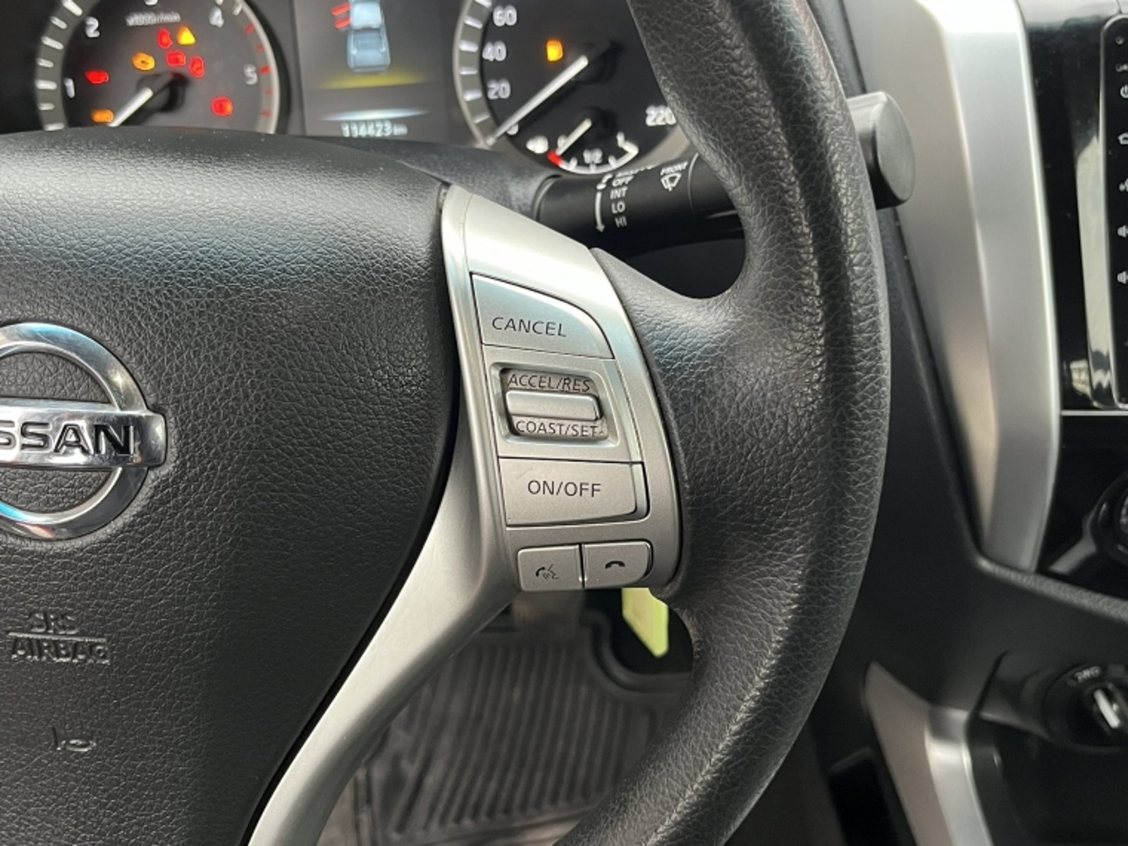 NISSAN NP300 2.3 D NAVARA DC XE MT 4X4 DIESEL 2021 - Imagen 19 de 20