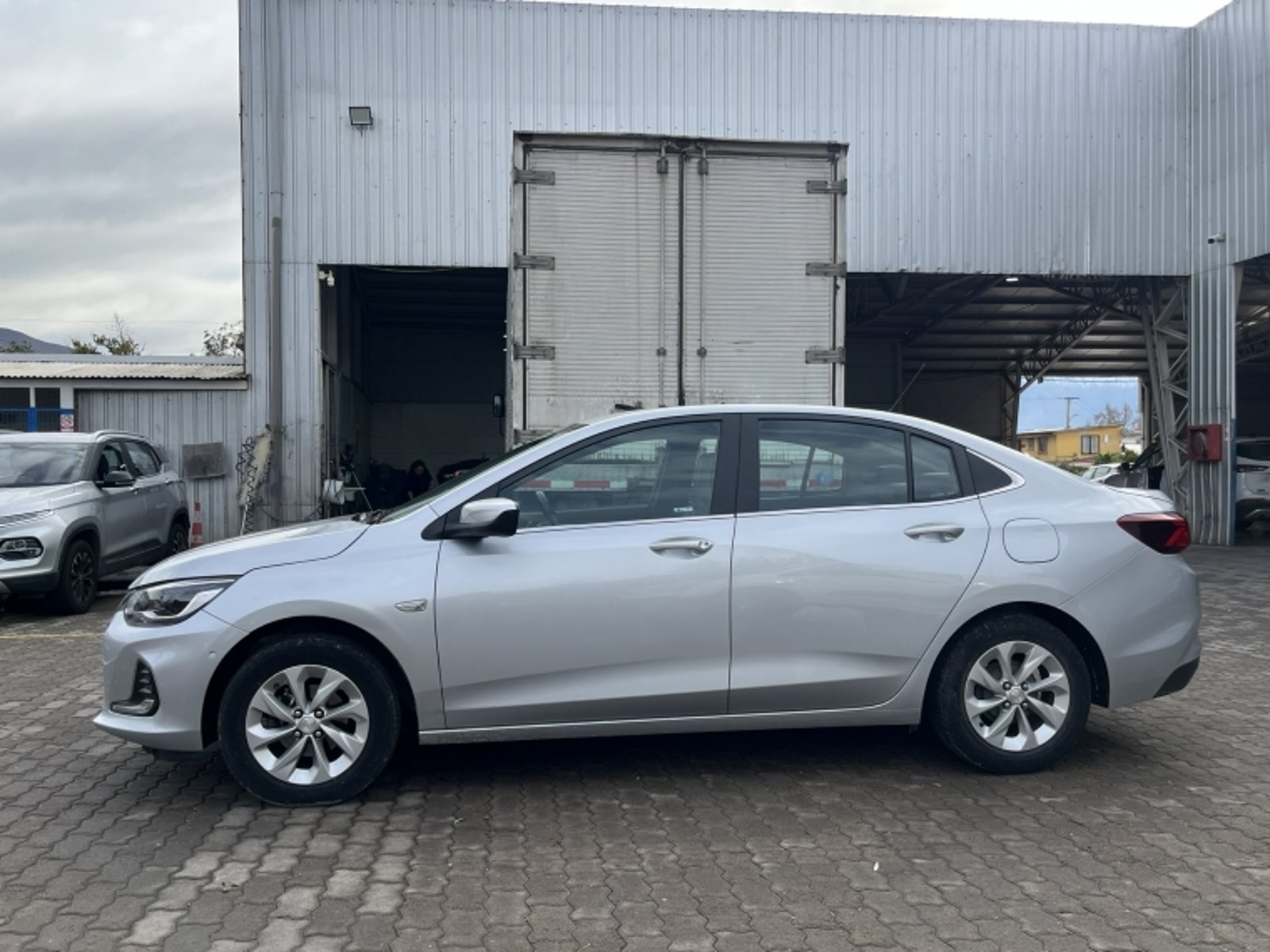 Chevrolet ONIX ONIX PREMIER 1.0 AT 2021 - Foto 2 de 20