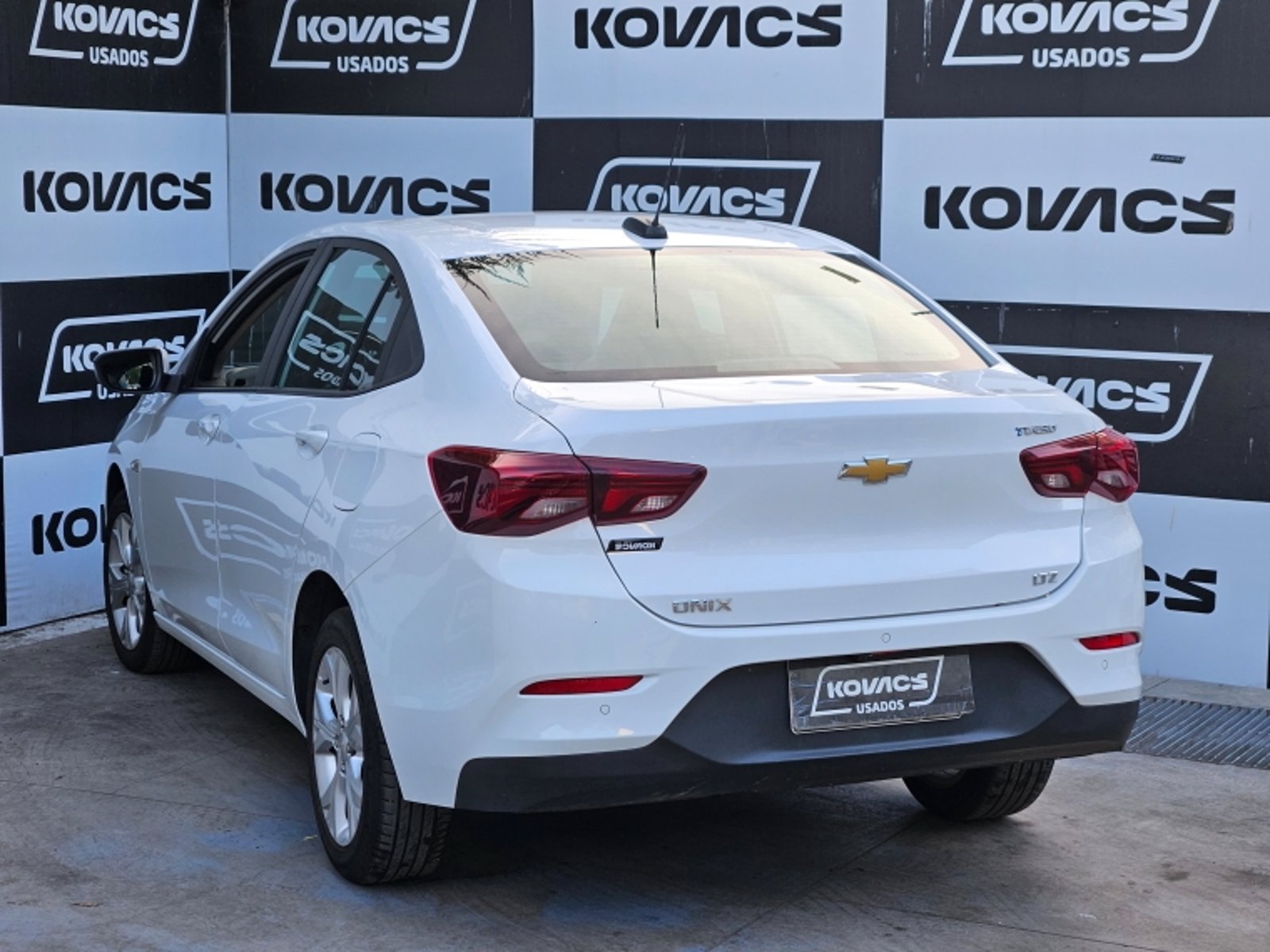 CHEVROLET ONIX 1.0  SEDAN  LTZ MT 2023 - Imagen 20 de 20