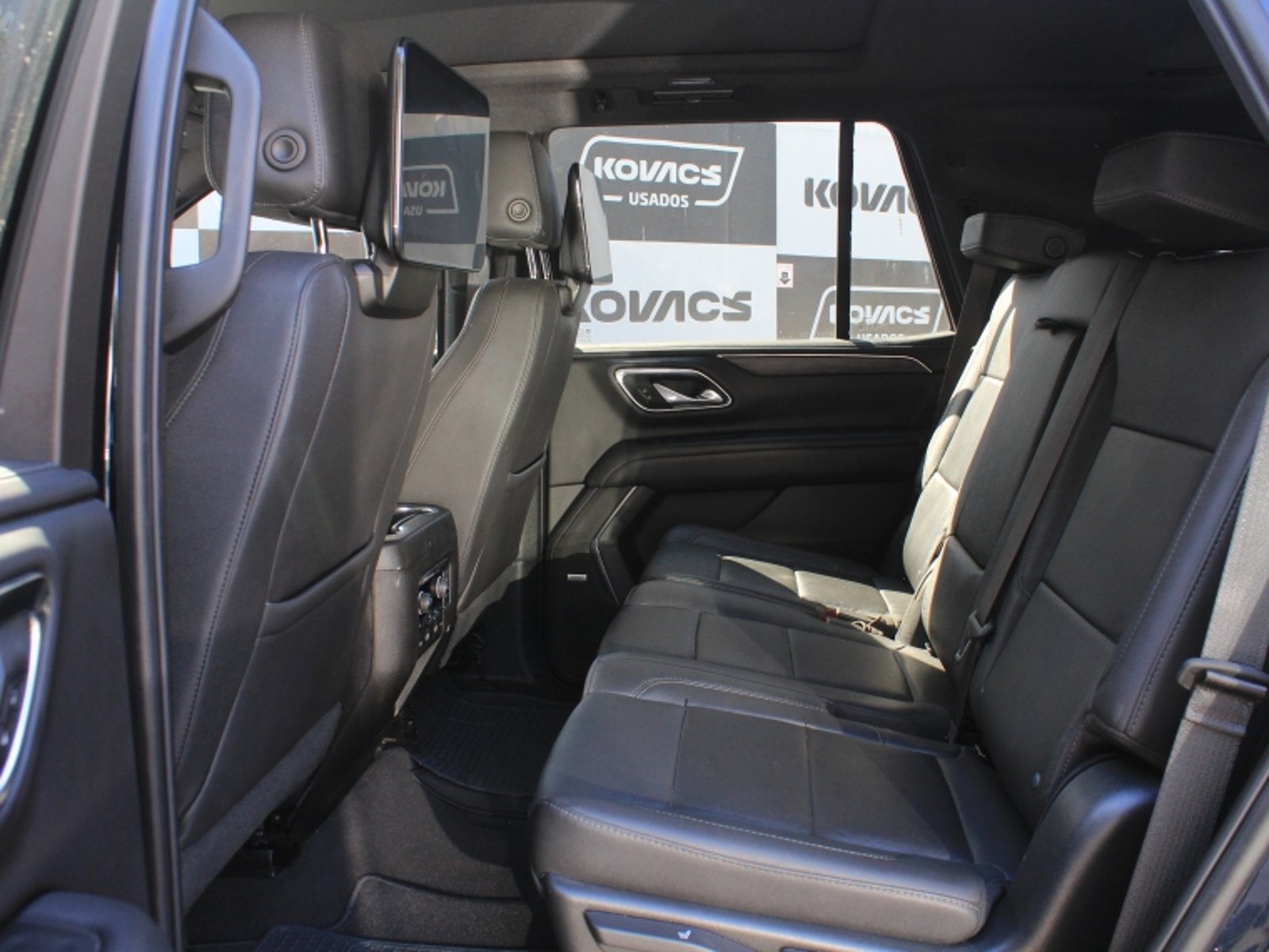 CHEVROLET TAHOE 5.3  Z71  AT  4X4 2024 - Imagen 8 de 20