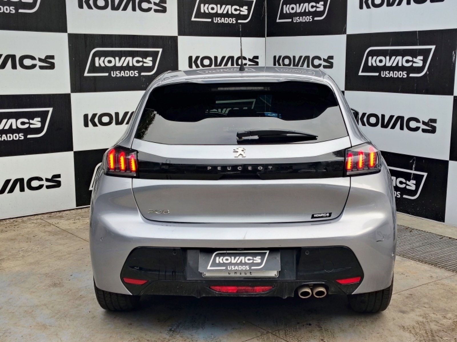 PEUGEOT 208 1.2  ALLURE  PACK  PURETECH 130 AT 2024 - Imagen 17 de 20