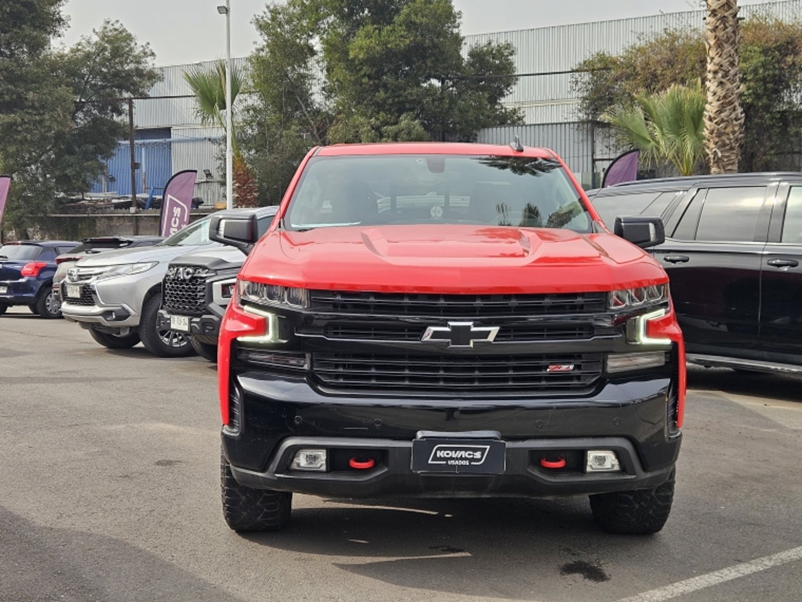 Chevrolet SILVERADO 5.3 CC LT TRAILBOSS Z71 AT 4X4 2021 - Foto 2 de 20