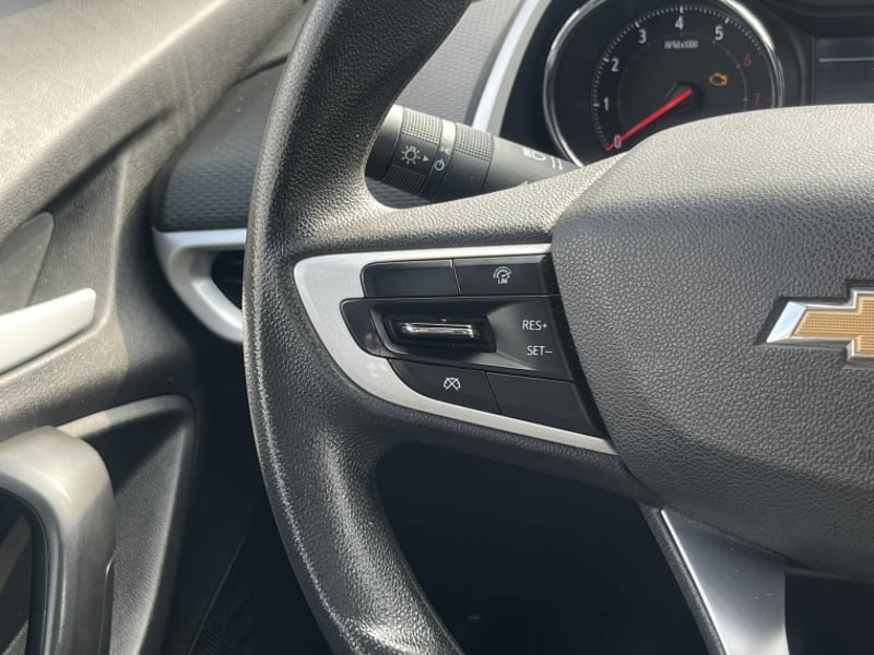 Chevrolet TRACKER 1.2T LS  MT 2022 - Imagen 17 de 20