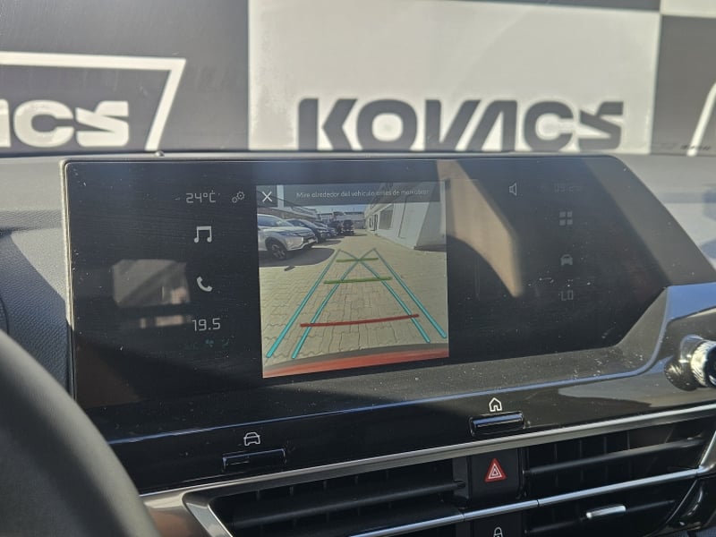 Citroën C-4 PURETECH 130 EAT8 FEEL PACK 2023 - Imagen 19 de 20