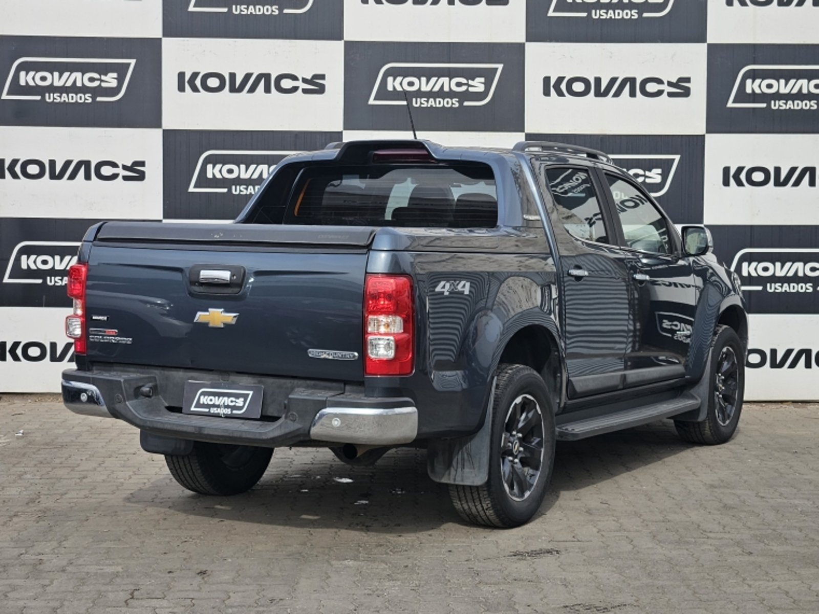 CHEVROLET COLORADO 2.8 HIGH COUNTRY AT 4X4 DIESEL 2021 - Imagen 4 de 20