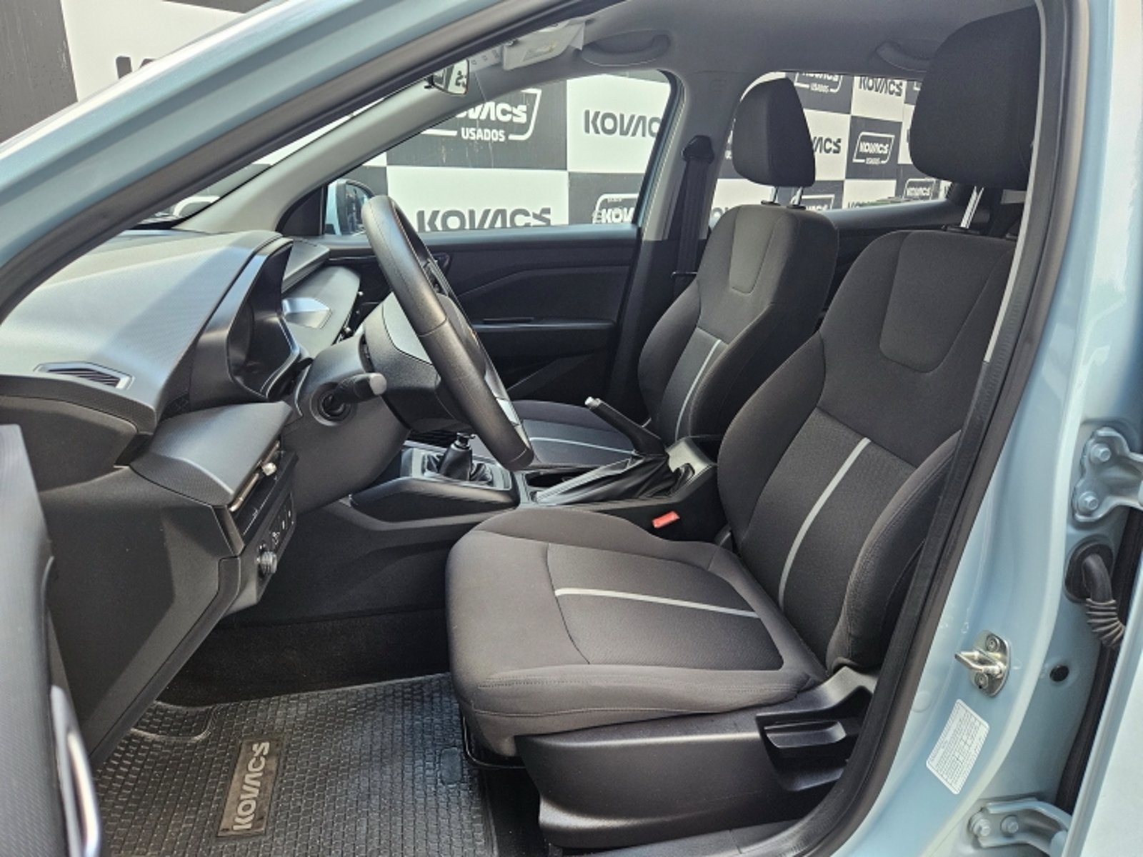 Chevrolet SAIL 1.5  LT  MT 2025 - Imagen 14 de 17