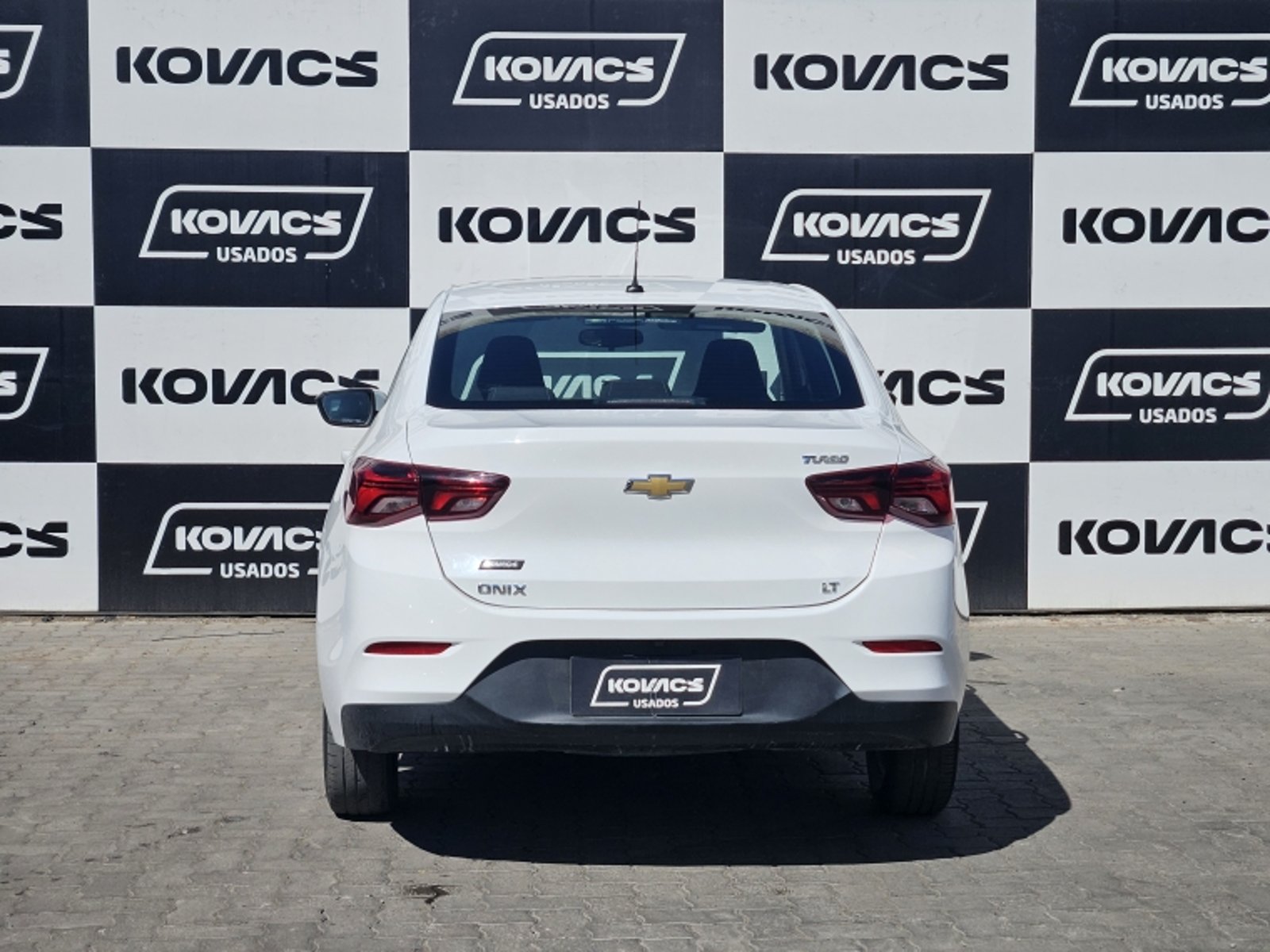 CHEVROLET ONIX LT MT 2023 - Imagen 5 de 20