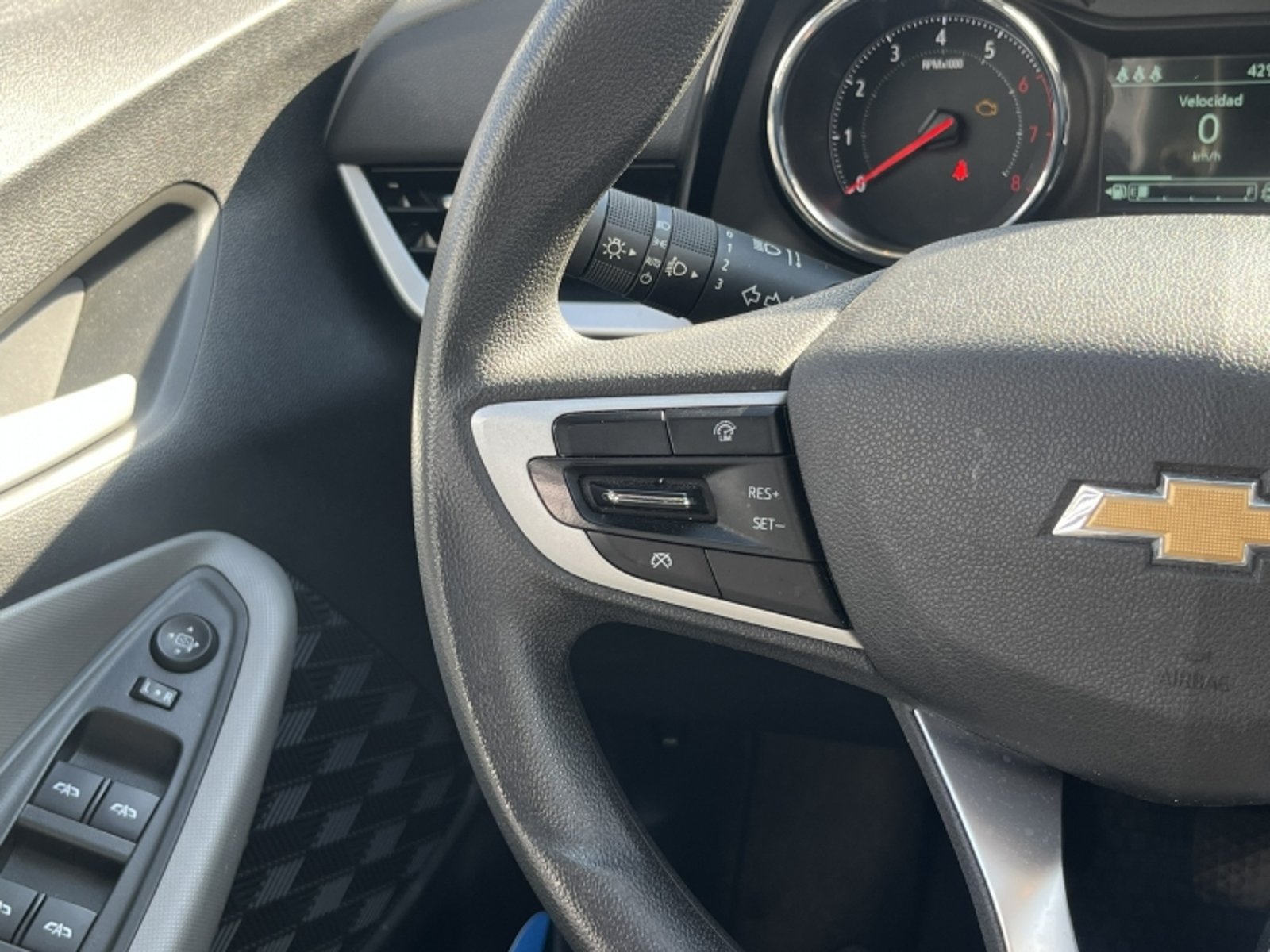 CHEVROLET MONTANA LT MT 2024 - Imagen 18 de 20