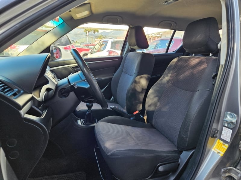 Suzuki SWIFT SWIFT GL HB 1.2 2017 - Imagen 15 de 19