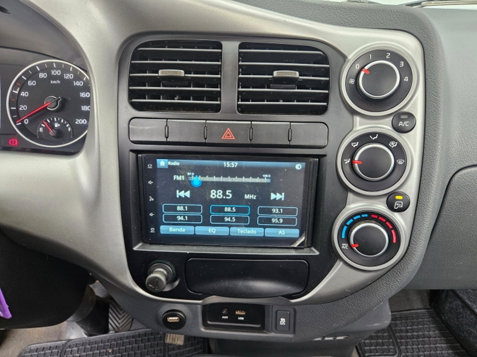 Kia FRONTIER 2.5L 6MT ABS 2024 - Imagen 13 de 15
