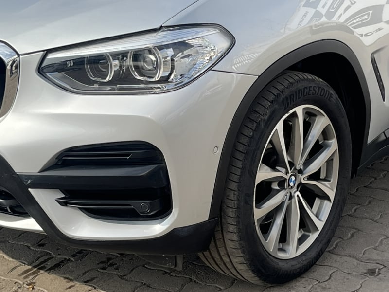 BMW X3 SDRIVE20I URBAN AT 2020 - Imagen 9 de 20