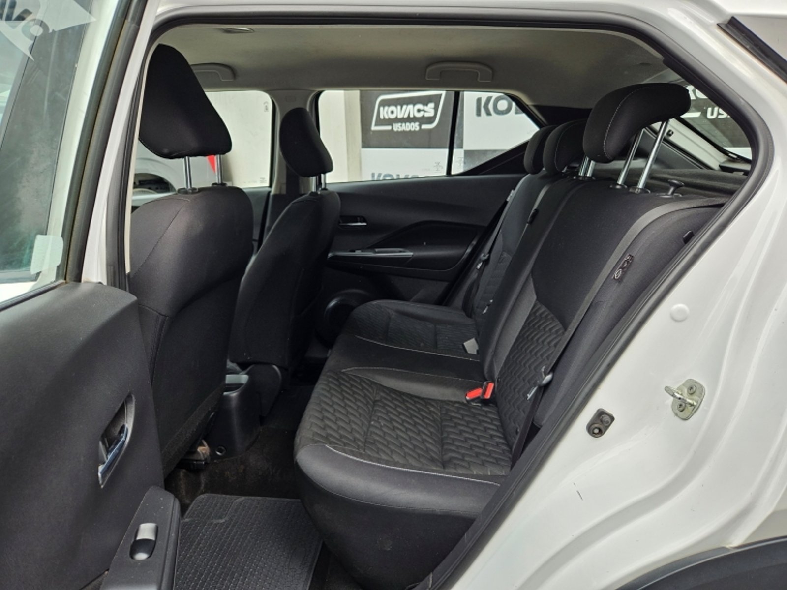 Nissan KICKS ADVANCE 1.6 MT 2022 - Foto 5 de 19