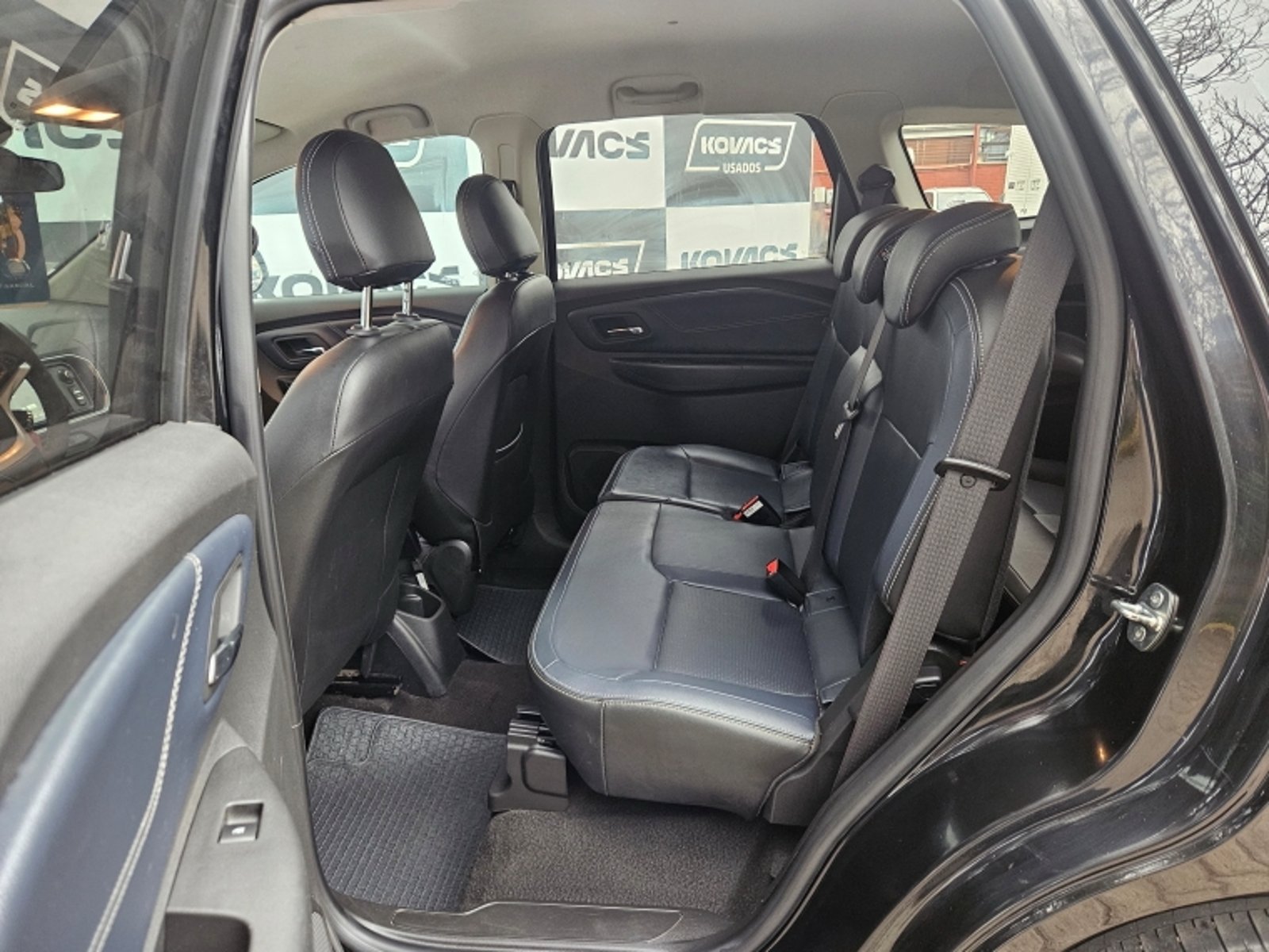 Chevrolet SPIN 1.8 PREMIER MT 2024 - Imagen 8 de 20