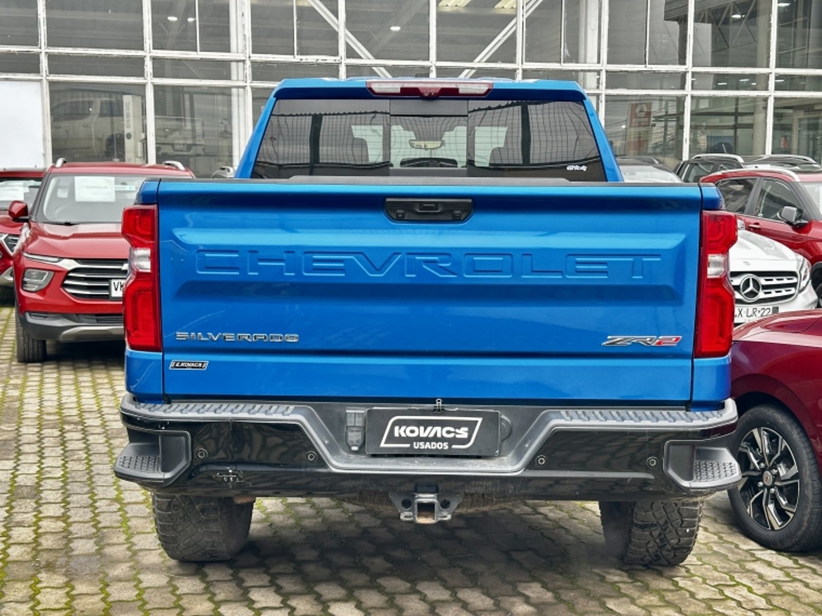 Chevrolet SILVERADO 6.2 AUT 2023 - Imagen 6 de 20