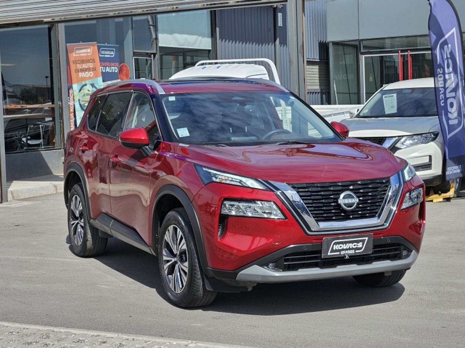 NISSAN X-TRAIL ADVANCE 3ROW AT 2.5 2024 - Imagen 3 de 20