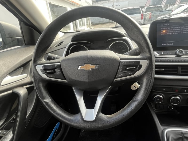 Chevrolet TRACKER 1.2T LS  MT 2022 - Imagen 15 de 20
