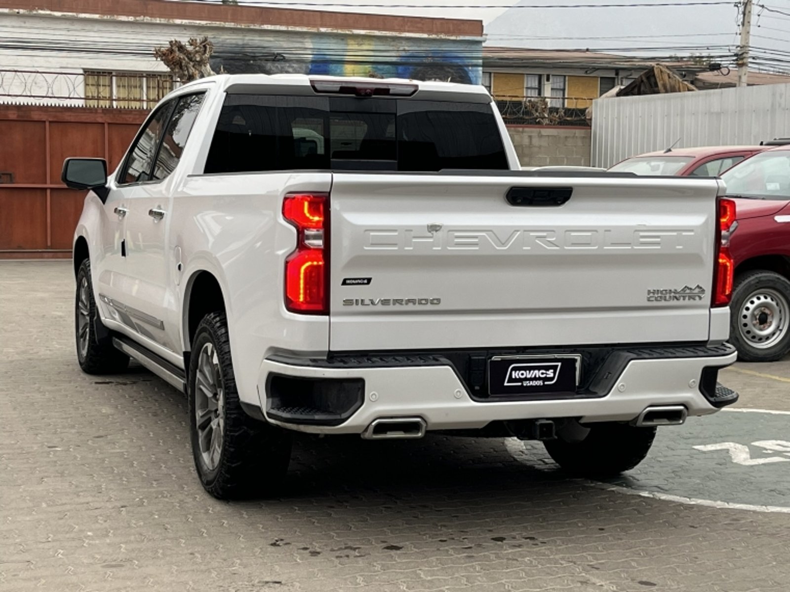 CHEVROLET SILVERADO HIGH COUNTRY 3.0TD 2023 - Foto 3 de 20