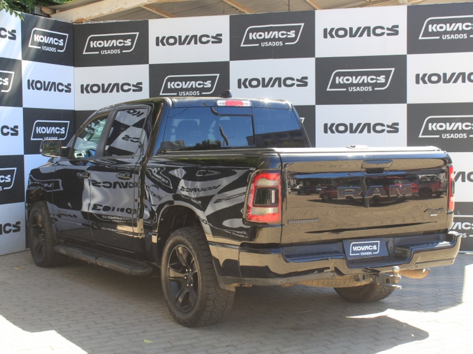 RAM 1500 BIG HORN CREW CAB 4X4 3.6 AUT 2023 - Imagen 7 de 19