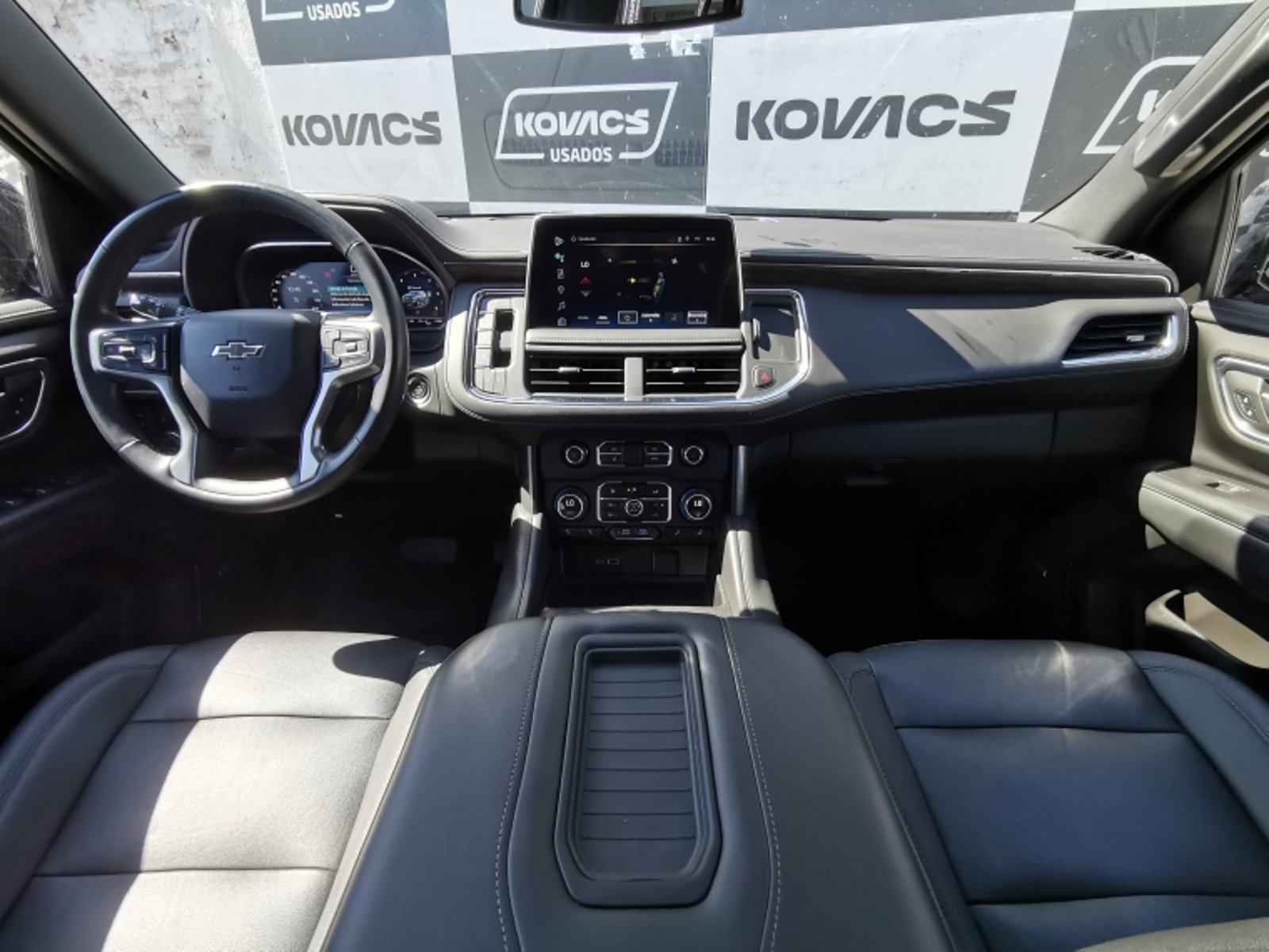 CHEVROLET TAHOE 5.3 Z71 AT 4X4 2023 - Imagen 18 de 20