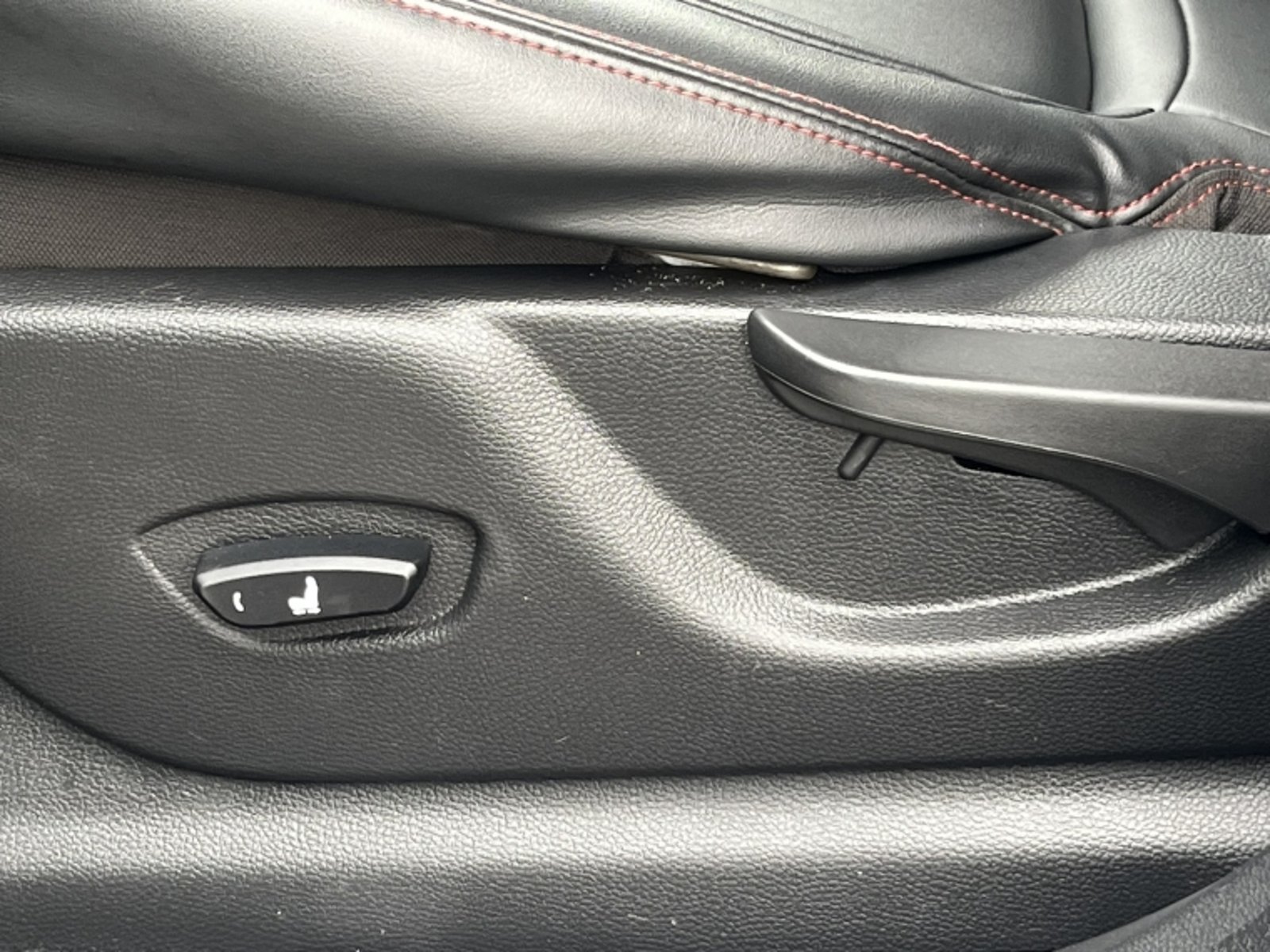 Chevrolet GROOVE 1.5 PREMIER MT 2024 - Imagen 14 de 20