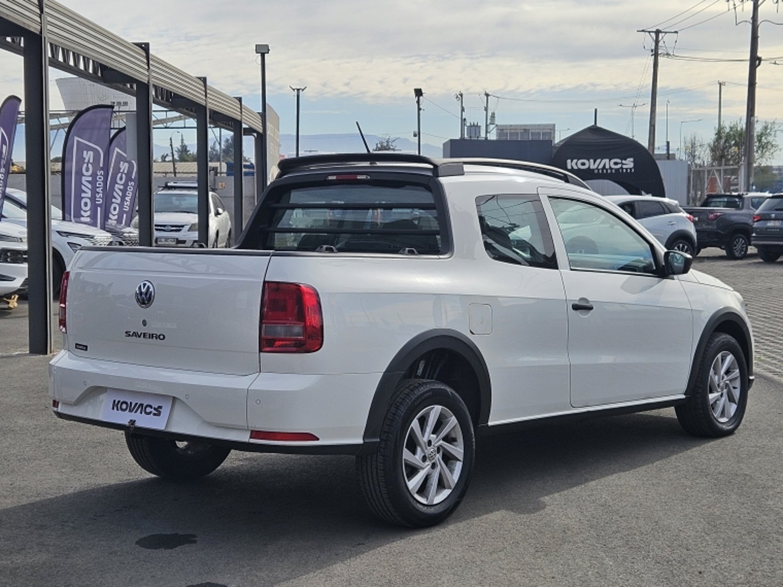 VOLKSWAGEN SAVEIRO COMFORTLINE DOB CAB 1.6 2022 - Imagen 4 de 20