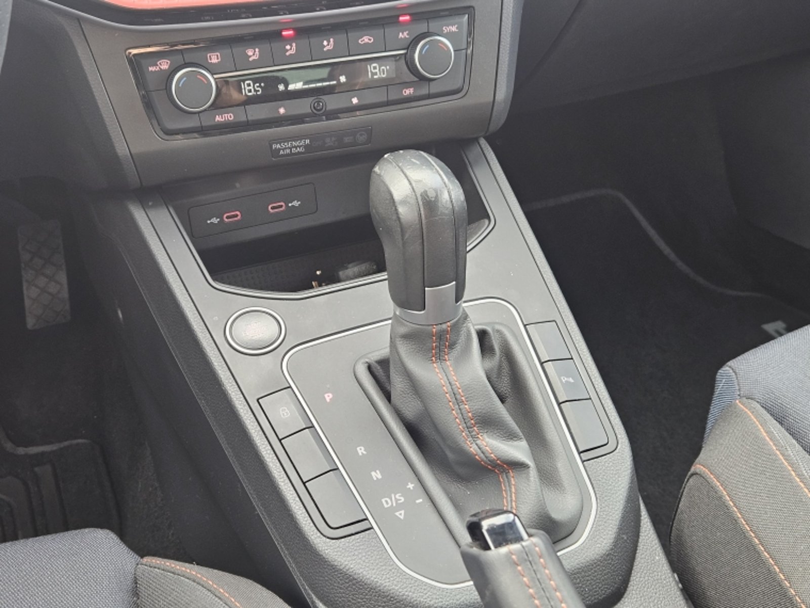 SEAT IBIZA 1.6 FR AT 2023 - Imagen 12 de 20