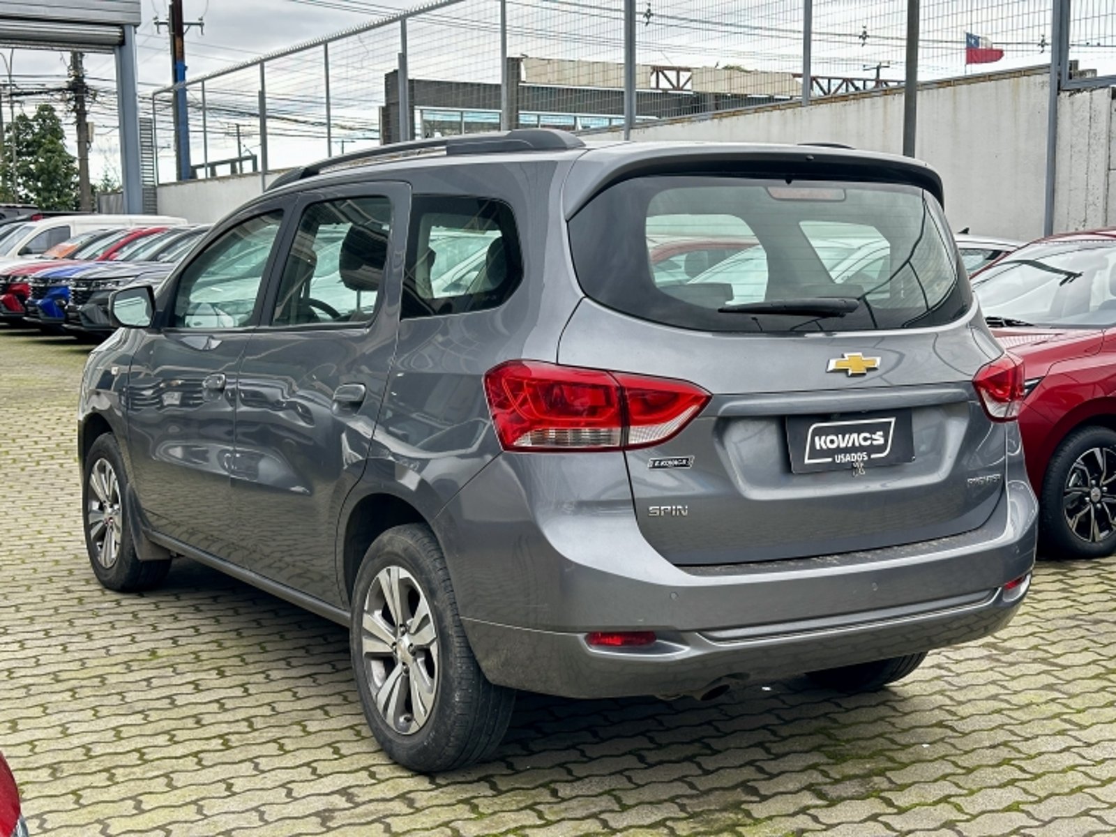 Chevrolet SPIN 1.8 MT 2021 - Imagen 7 de 18